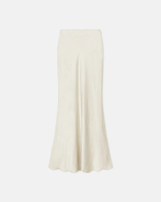 Fea - Crinkled-Satin Long Skirt - Ecru