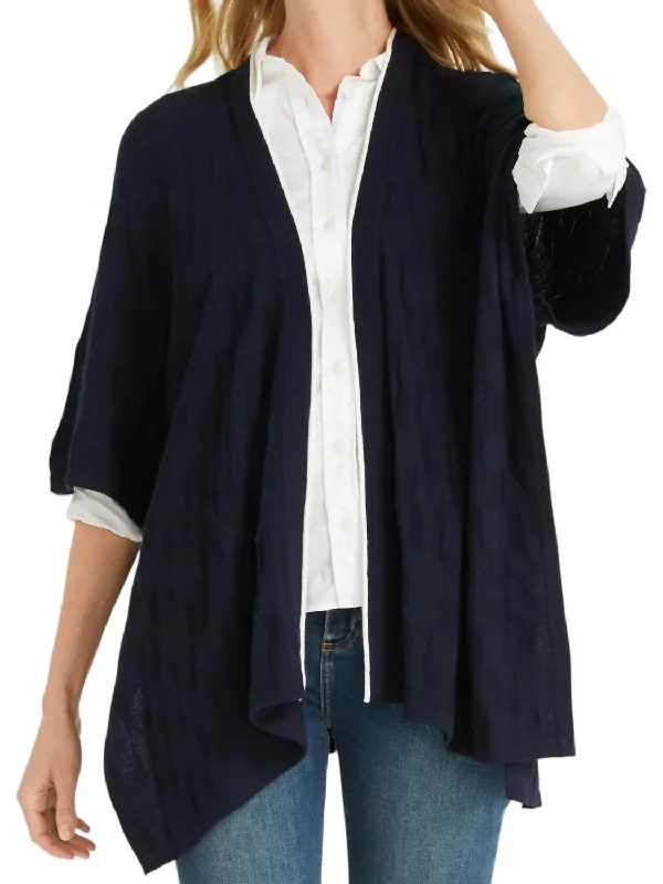 Check Cape Sweater In Nassau Navy